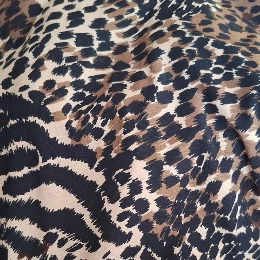 George Animal Print Sleepwear with Black Lace - Picture 9 of 10